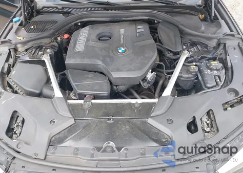 2018 BMW 530I xDrive z USA, uszkodzony, nr VIN WBAJA7C54JWA73646